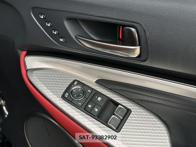 Lexus RC 2021-03 1282069-17