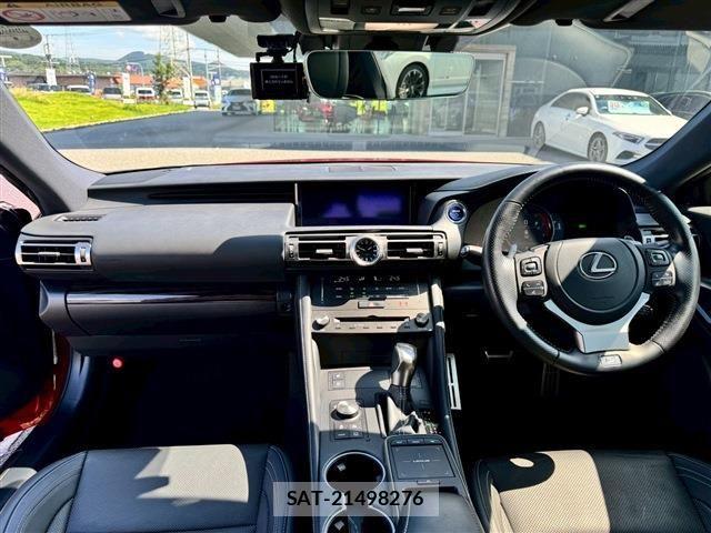 Lexus RC 2021-08 1282070-13