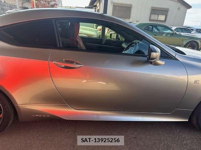 Lexus RC 2019-02 2082071-13