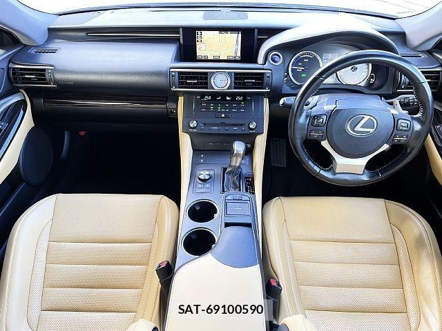 Lexus RC 2015-09 2099949-1