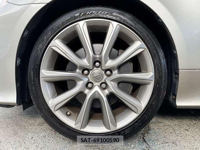 Lexus RC 2015-09 2099949-3