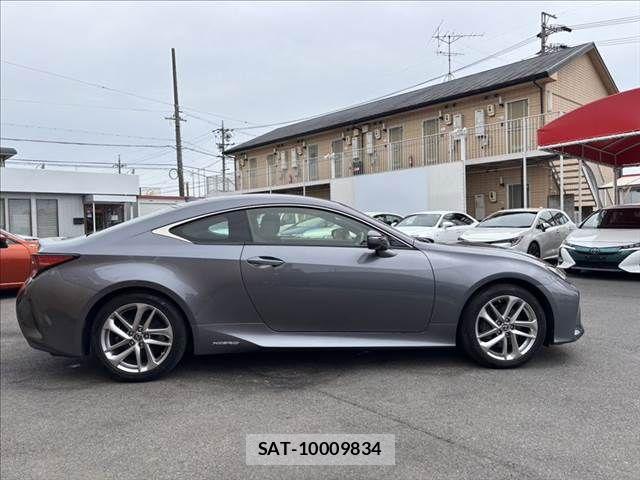 Lexus RC 2019-04 6011841-16