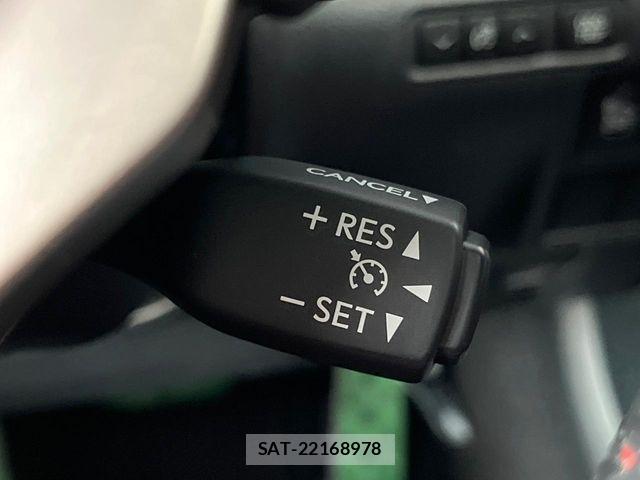 Lexus RC 2015-03 6305014-6