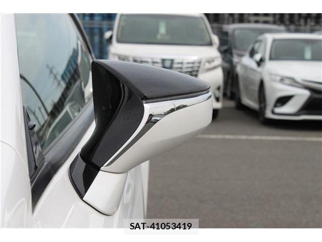 Lexus RC 2019-10 6612928-19