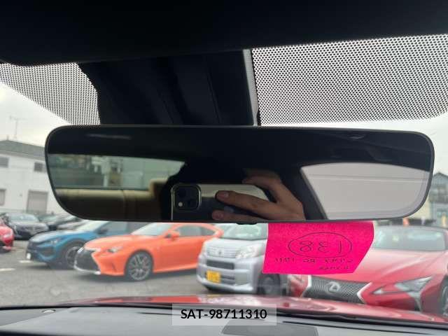 Lexus RC 2015-04 6716556-2