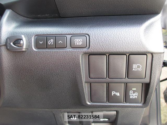 Lexus RC 2020-10 6752263-24