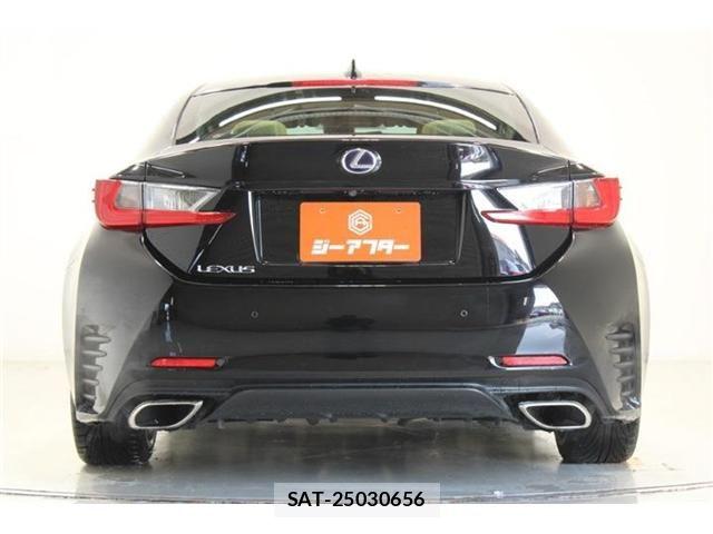 Lexus RC 2014-10 6907826-12