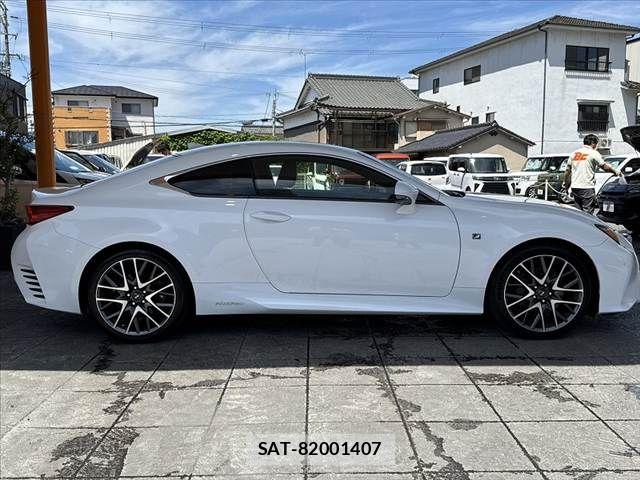 Lexus RC 2016-03 7221103-10