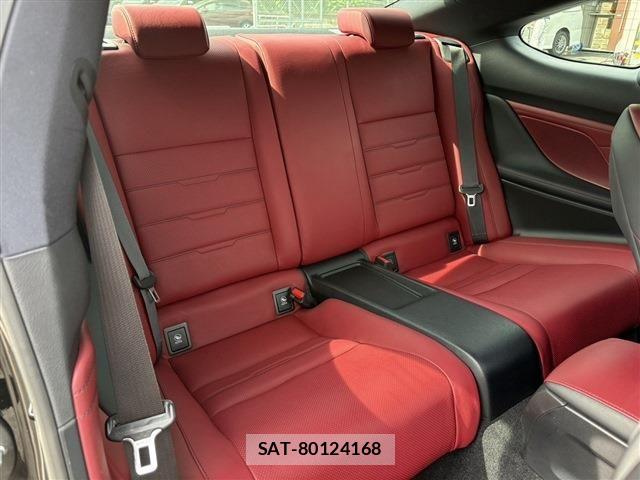 Lexus RC 2016-08 7221108-14