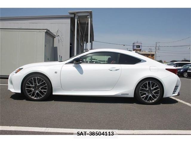 Lexus RC 2015-07 7221098-13