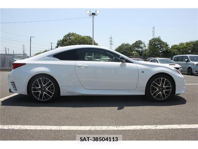 Lexus RC 2015-07 7221098-19
