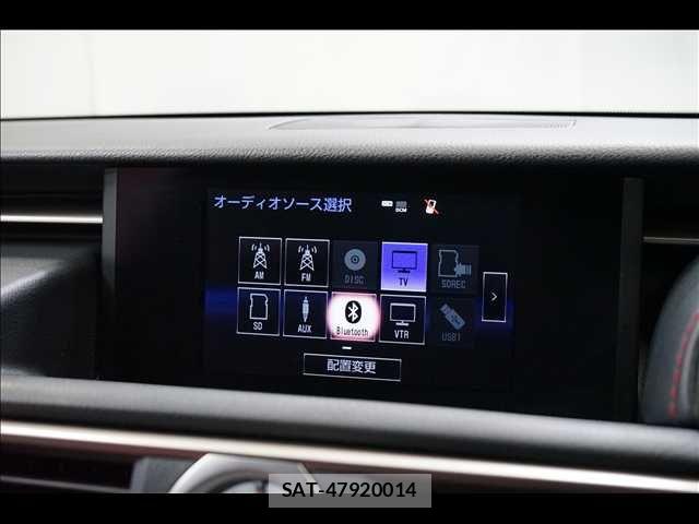 Lexus RC 2017-07 7221104-10