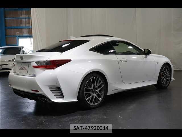 Lexus RC 2017-07 7221104-8