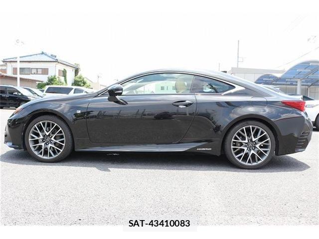 Lexus RC 2015-09 7725170-11
