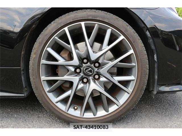 Lexus RC 2015-09 7725170-14