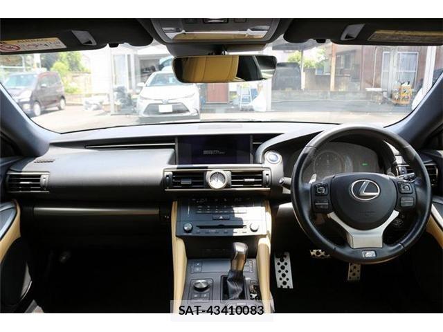 Lexus RC 2015-09 7725170-17