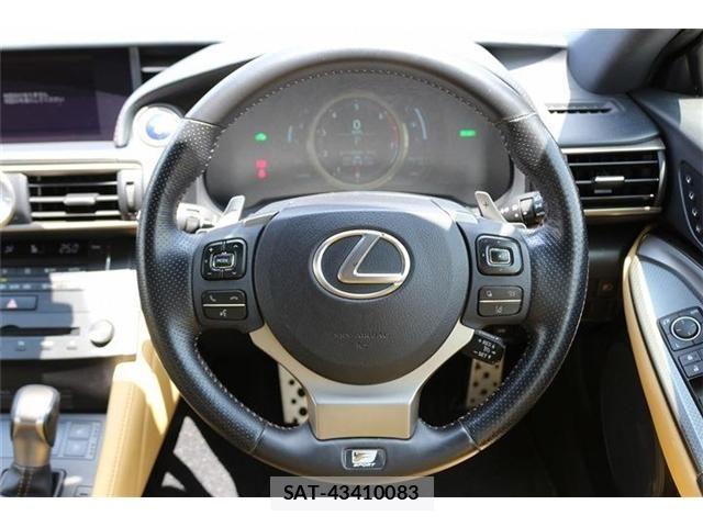 Lexus RC 2015-09 7725170-18