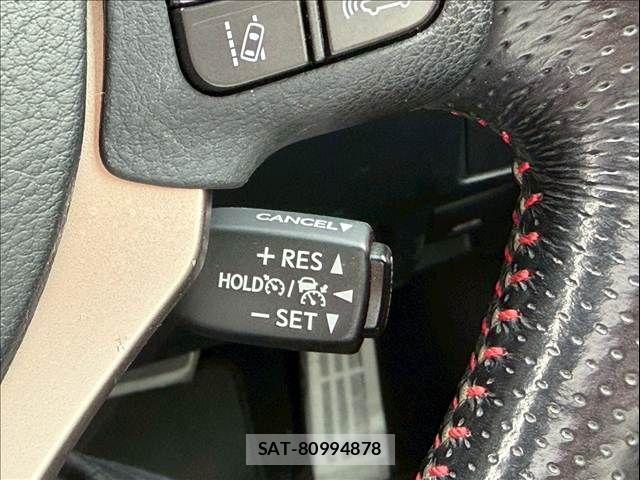 Lexus RC 2018-06 7725168-28