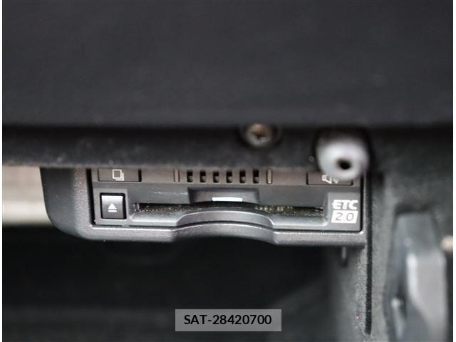 Lexus RC 2018-12 8036476-10