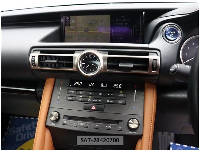 Lexus RC 2018-12 8036476-4