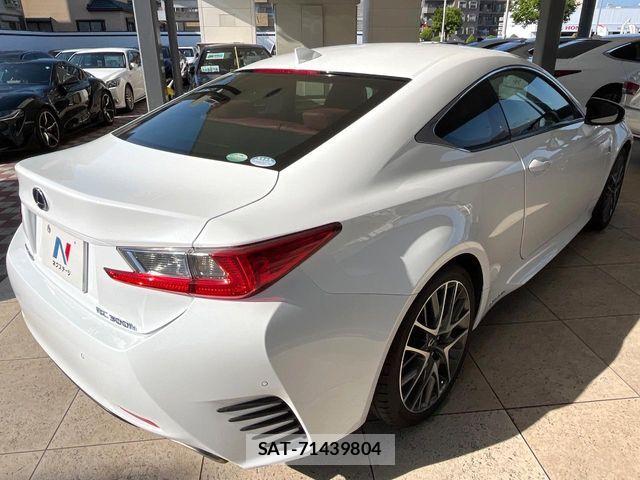 Lexus RC 2015-02 8074384-16