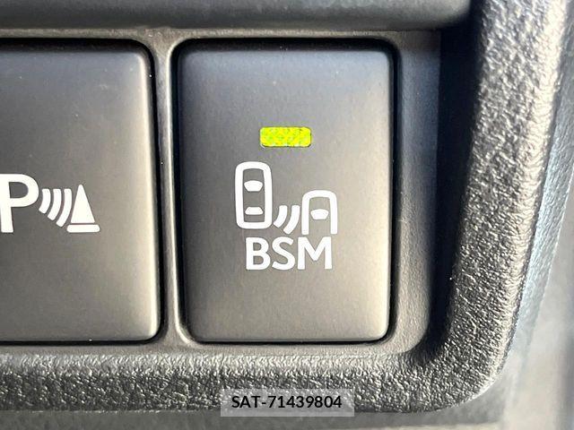 Lexus RC 2015-02 8074384-4