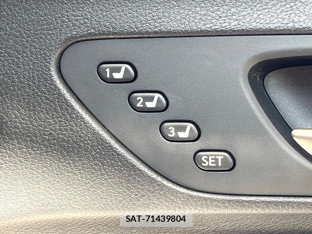 Lexus RC 2015-02 8074384-6