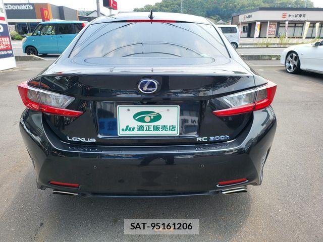 Lexus RC 2017-05 8100186-13