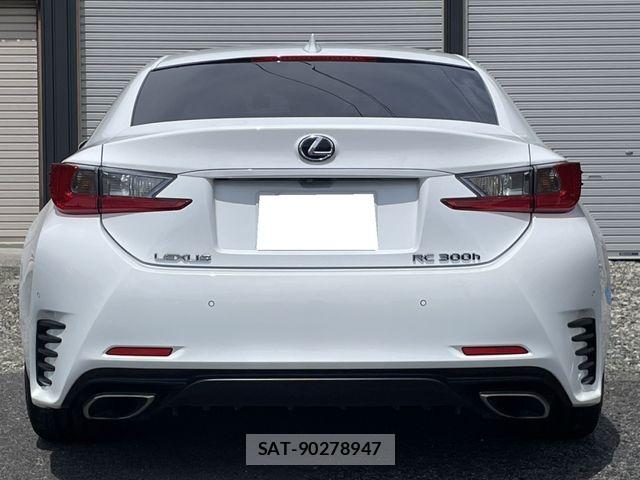Lexus RC 2015-02 8131045-1