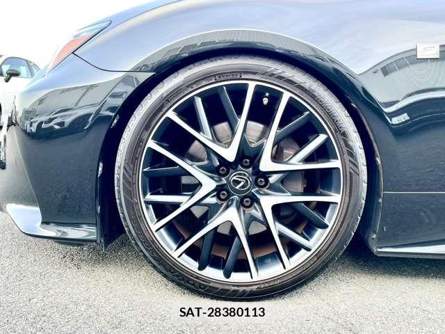 Lexus RC 2018-06 8131043-13