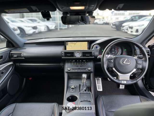Lexus RC 2018-06 8131043-17