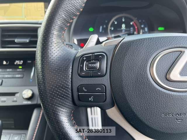 Lexus RC 2018-06 8131043-19