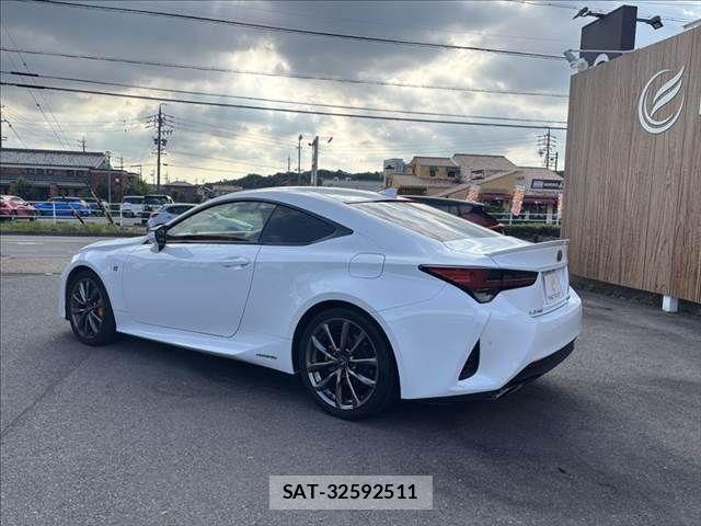 Lexus RC 2019-09 8131044-19