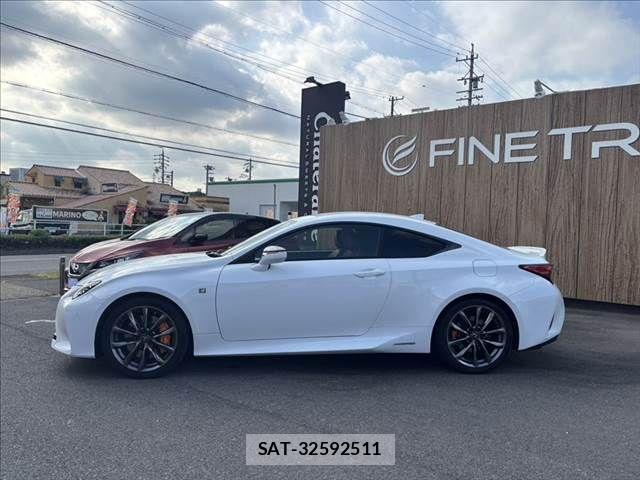 Lexus RC 2019-09 8131044-20