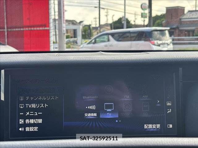 Lexus RC 2019-09 8131044-5