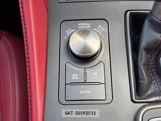 Lexus RC 2019-09 8131044-6
