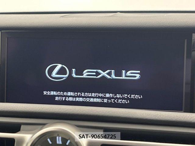 Lexus RC 2021-03 8131042-3