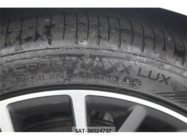 Lexus RC 2015-02 8245751-11