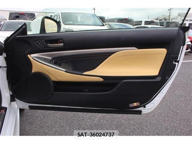 Lexus RC 2015-02 8245751-17