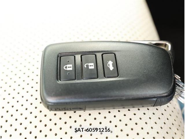 Lexus RC 2023-12 8354865-16