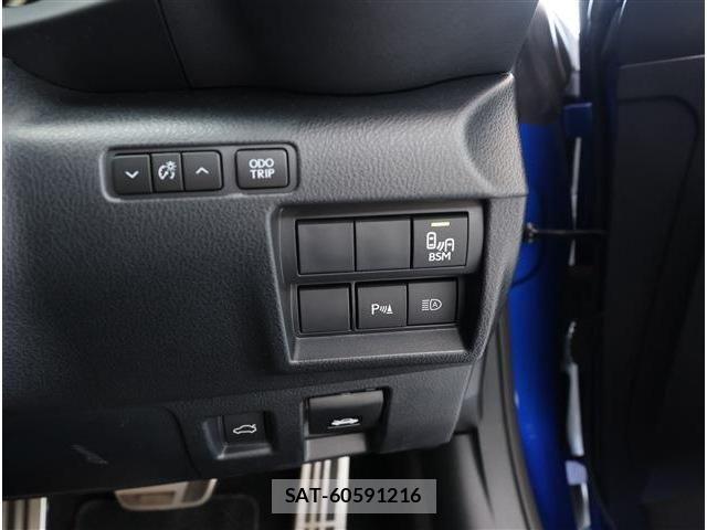 Lexus RC 2023-12 8354865-27
