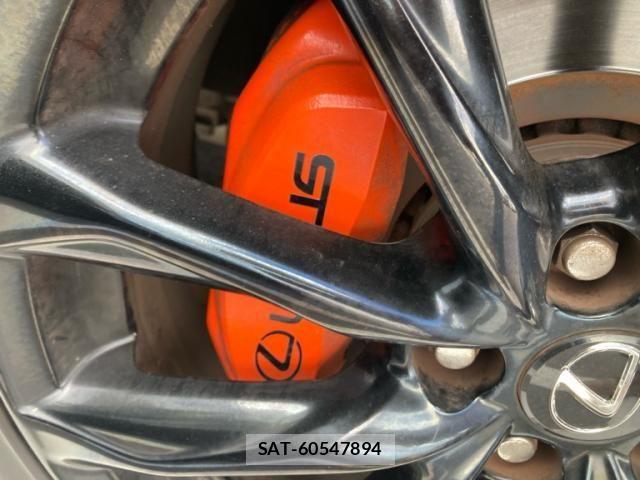 Lexus RC 2015-01 8413307-7