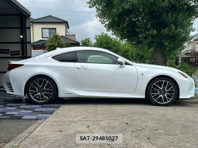 Lexus RC 2015-07 8413308-11