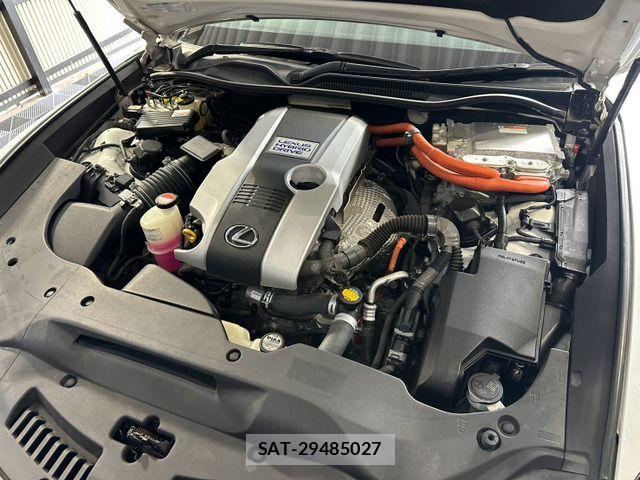Lexus RC 2015-07 8413308-16