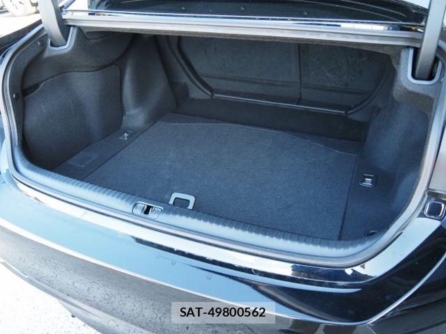 Lexus RC 2023-01 8562473-17