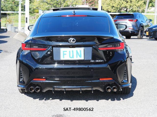 Lexus RC 2023-01 8562473-6