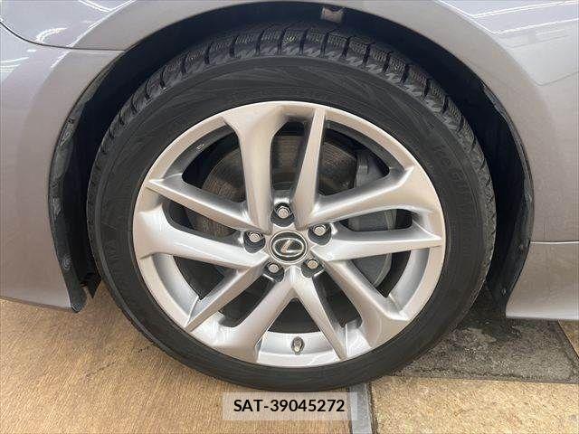 Lexus RC 2019-01 8659989-26