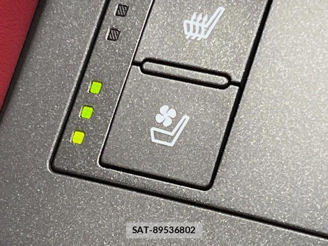 Lexus RC 2023-04 8666421-6