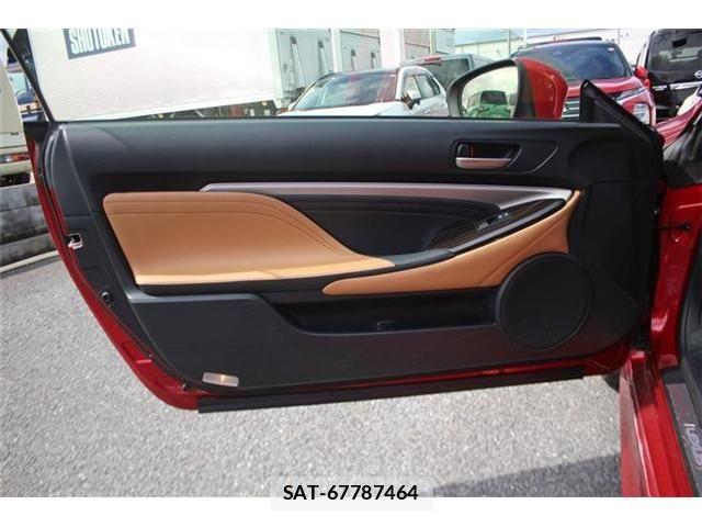 Lexus RC 2014-10 8743494-19