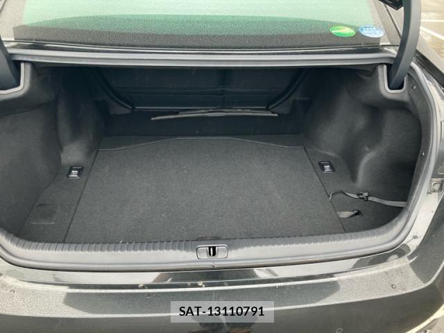 Lexus RC 2016-11 8743493-12